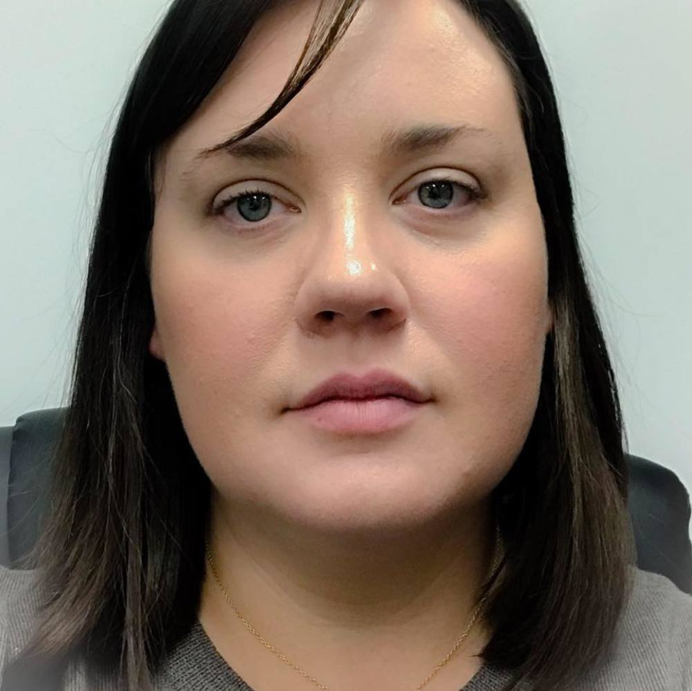 Meet your Posher, Jes